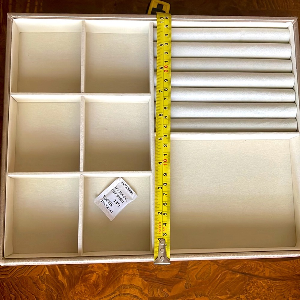 Sold Out. βπ«β. Stackable Jewels box - Picture 4 of 5